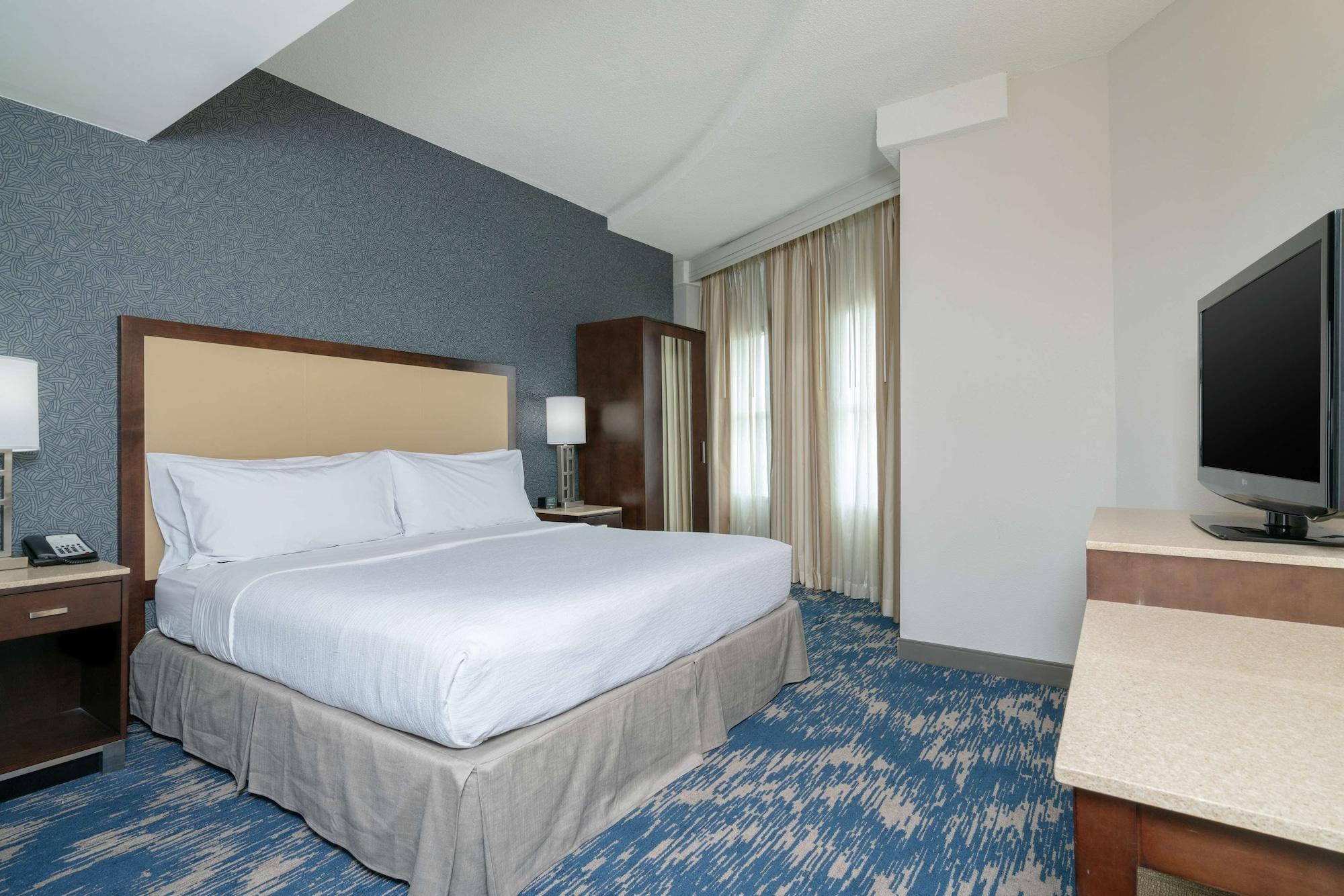 Embassy Suites By Hilton Alexandria Old Town Eksteriør bilde